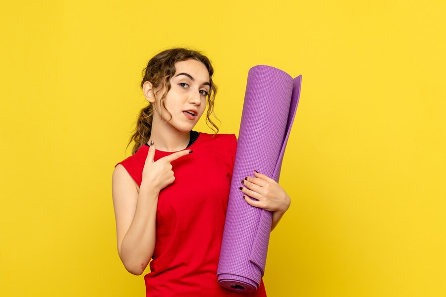 Yoga Mat Showdown: Comparing Comfort, Grip, and Durability